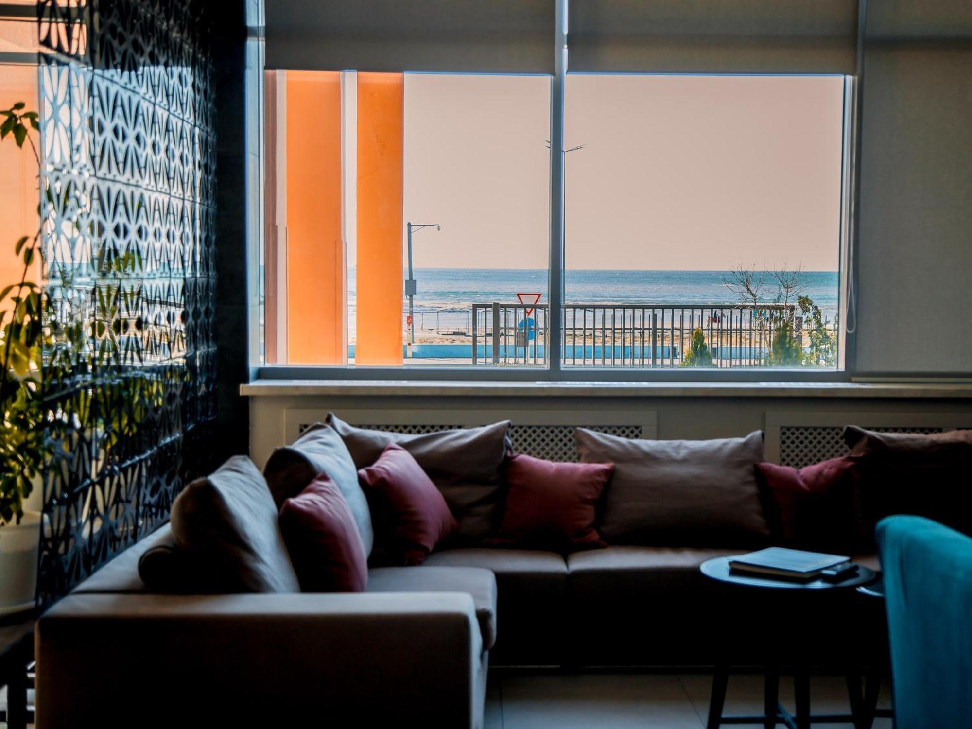 Miramar Apart Hotel & Spa อัคเทา ภายนอก รูปภาพ