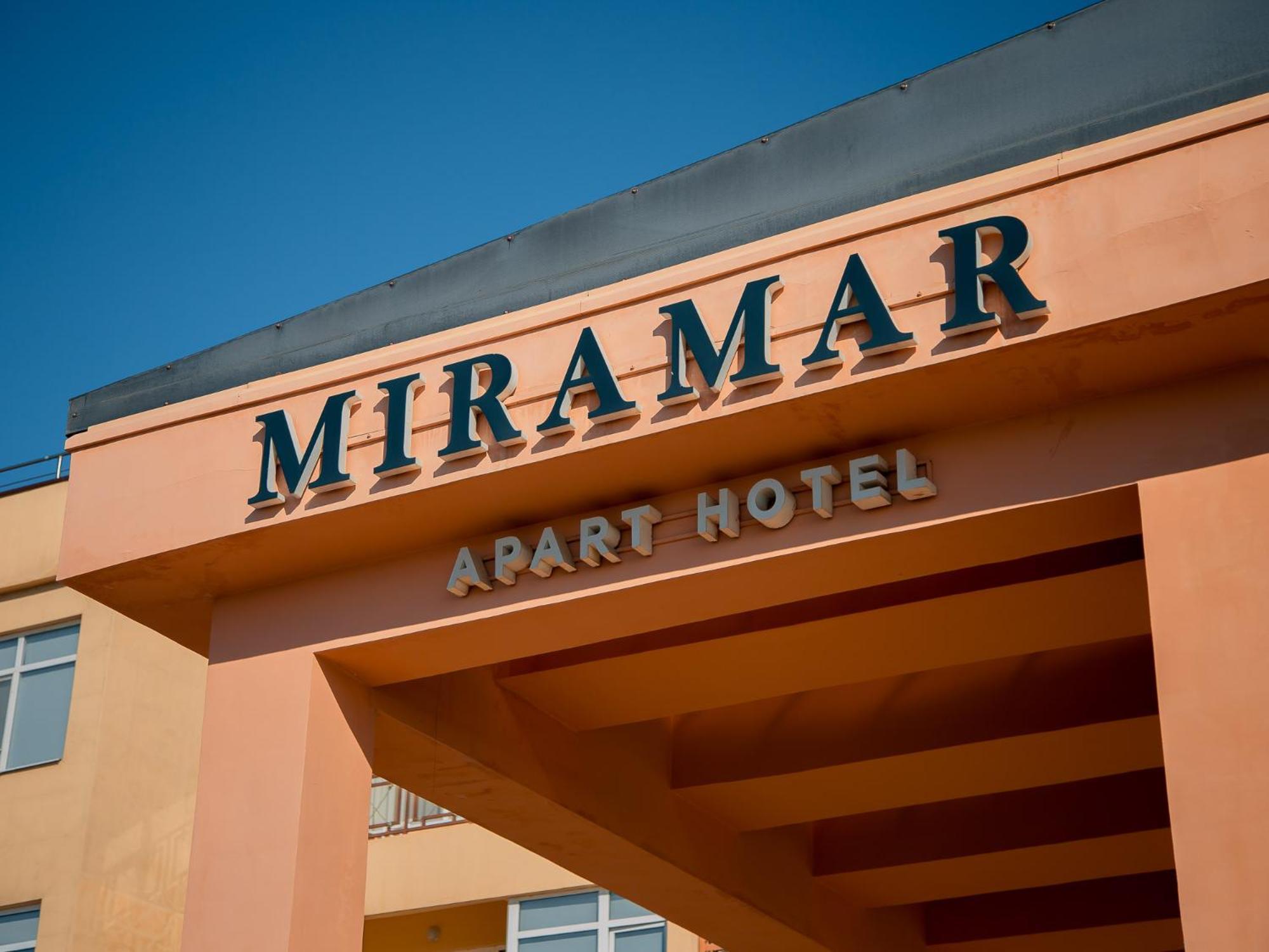 Miramar Apart Hotel & Spa อัคเทา ภายนอก รูปภาพ